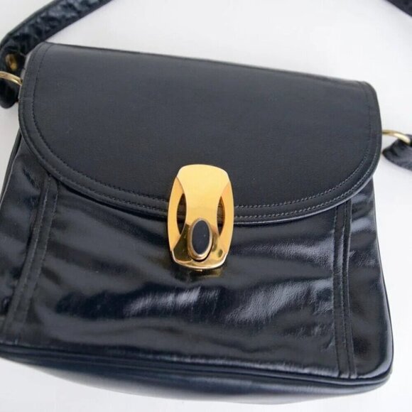 Late 50s/ Early 60s Empress Patent Leather Handbag - Picture 4 of 15